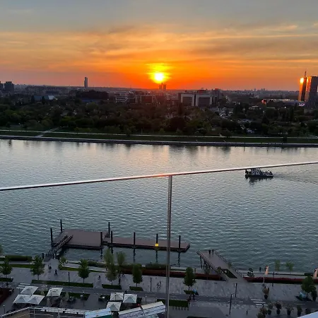 BW Terrace Top Floor Apartments With River View & Self Check-In Belgrad Exterior foto