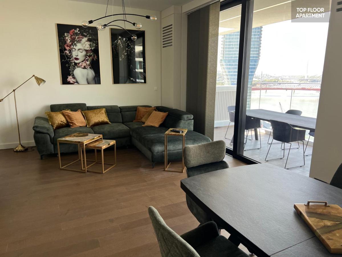 Apartment Bw Terrace Floor With River View & Self Check-in Belgrad