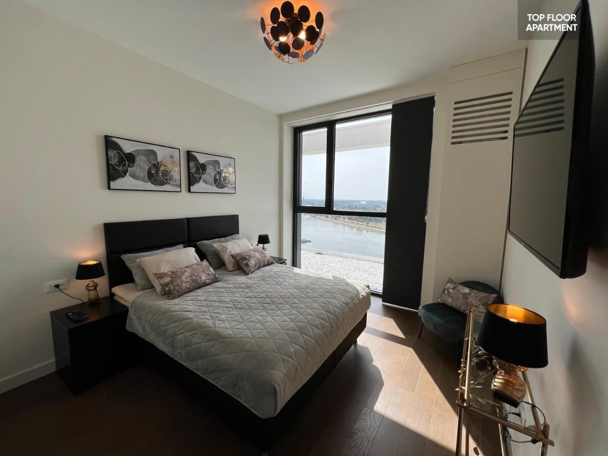 Bw Terrace Floor With River View & Self Check-in